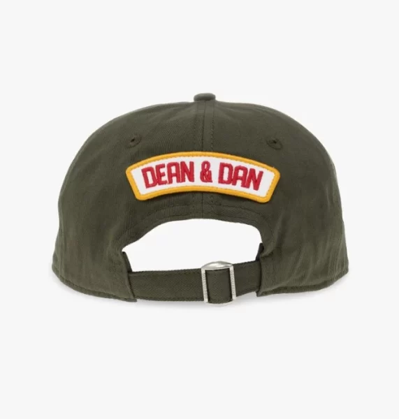W24DSQUBCM0551810CAMOU
