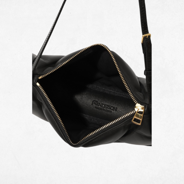 S23JW AHB0506BLACU