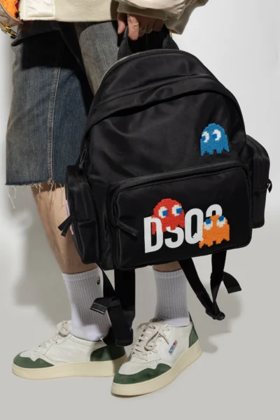 W24DsquBPM0106212BlacU.webp