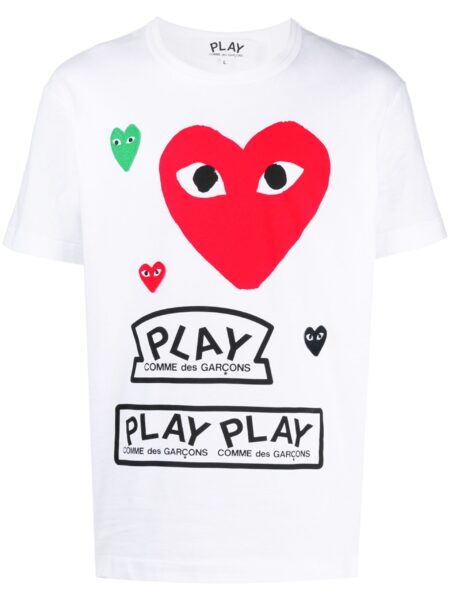 Camiseta Comme des Garcons  Corazones y Logo