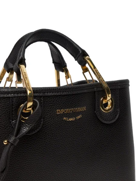 W26ArmaEW000382NegrTU