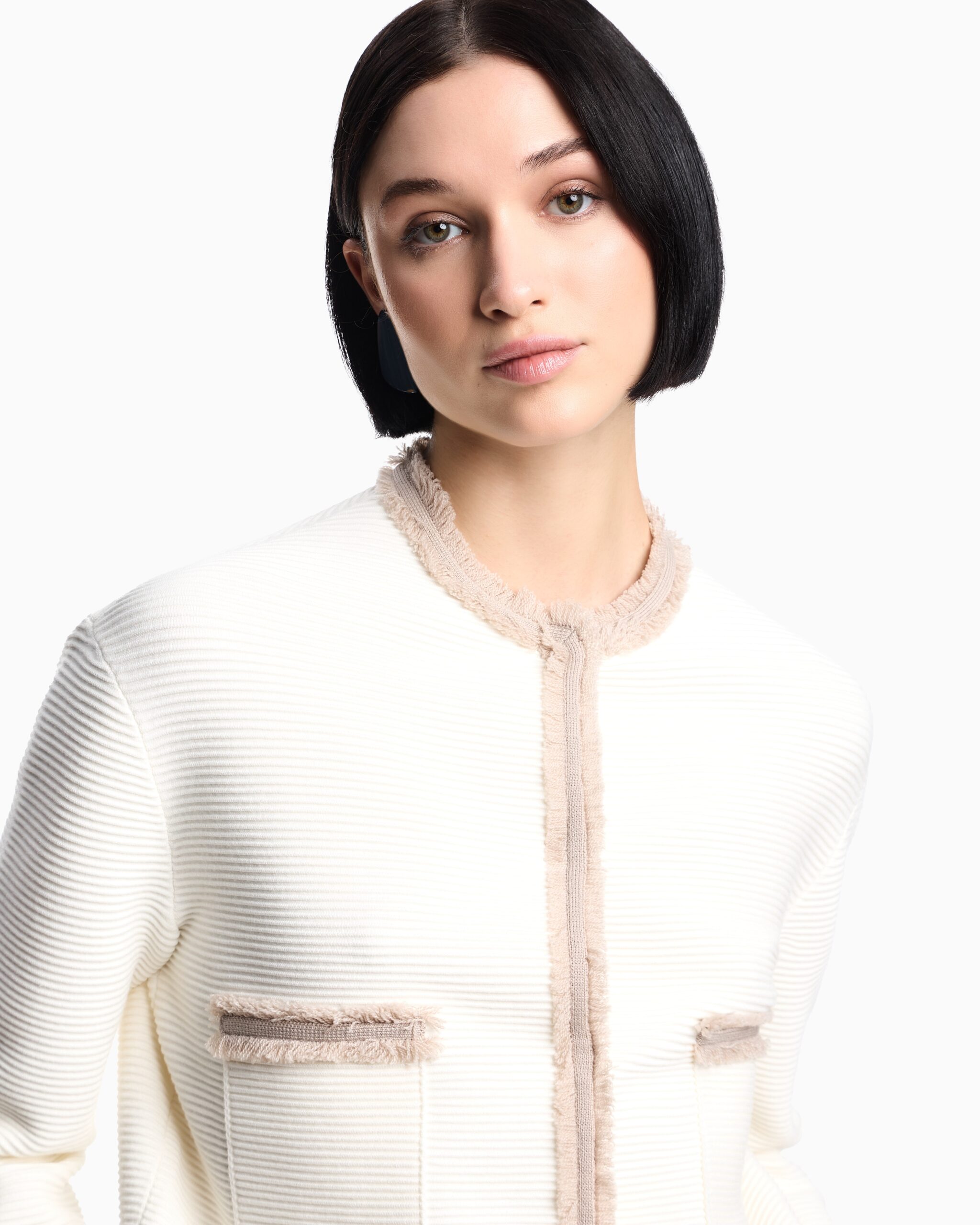 W26ArmaEW001215Blan-4