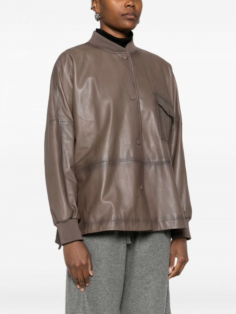 W26ArmaEW002134Gris-1