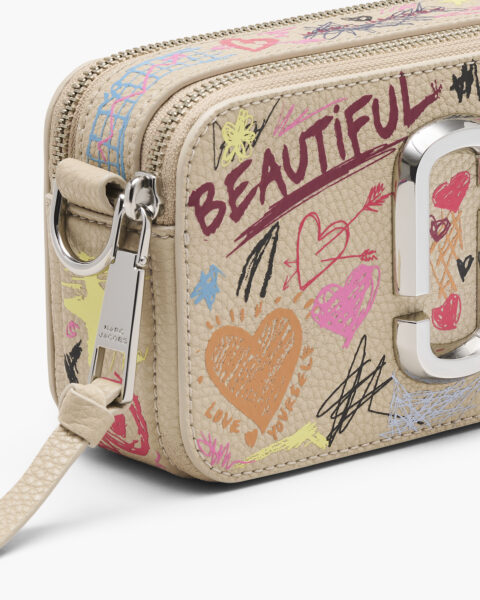 MJI_2S6HCR004H01_261_F8F8F8_4-5_MAIN