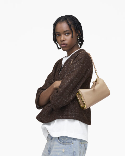 MJI_2S6HSH024H01_230_F8F8F8_4-5_ALT4