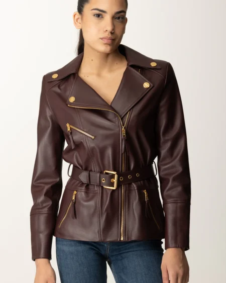 Chaqueta Elisabetta Franchi Burdeo Estilo Biker con Cinturón