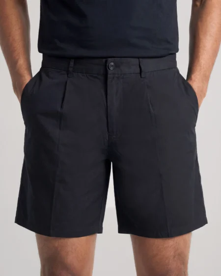 Bermuda Emporio Armani Negra con Pinzas Hombre
