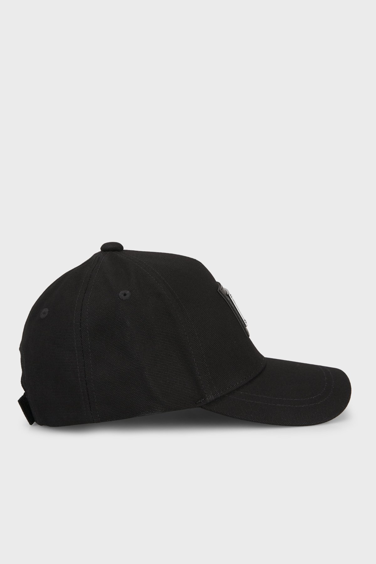 S26ArmaEW004174NegrU-2
